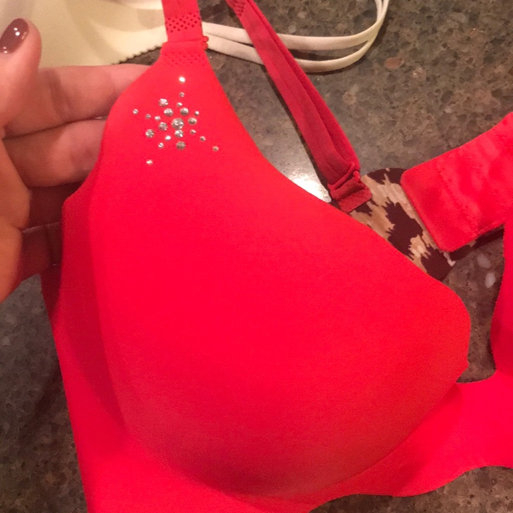 Victoria secret bra